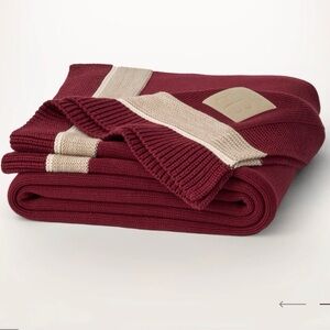 NWT Boll & Branch Court Knit throw in color holly!